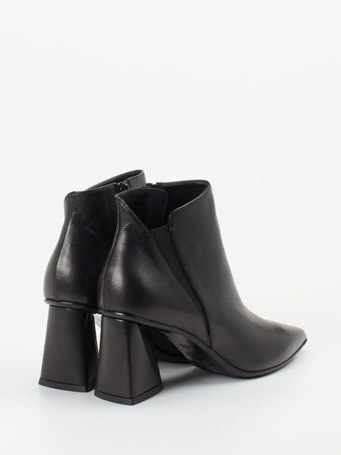 Stiefelette-17190090248 Konstantin Starke