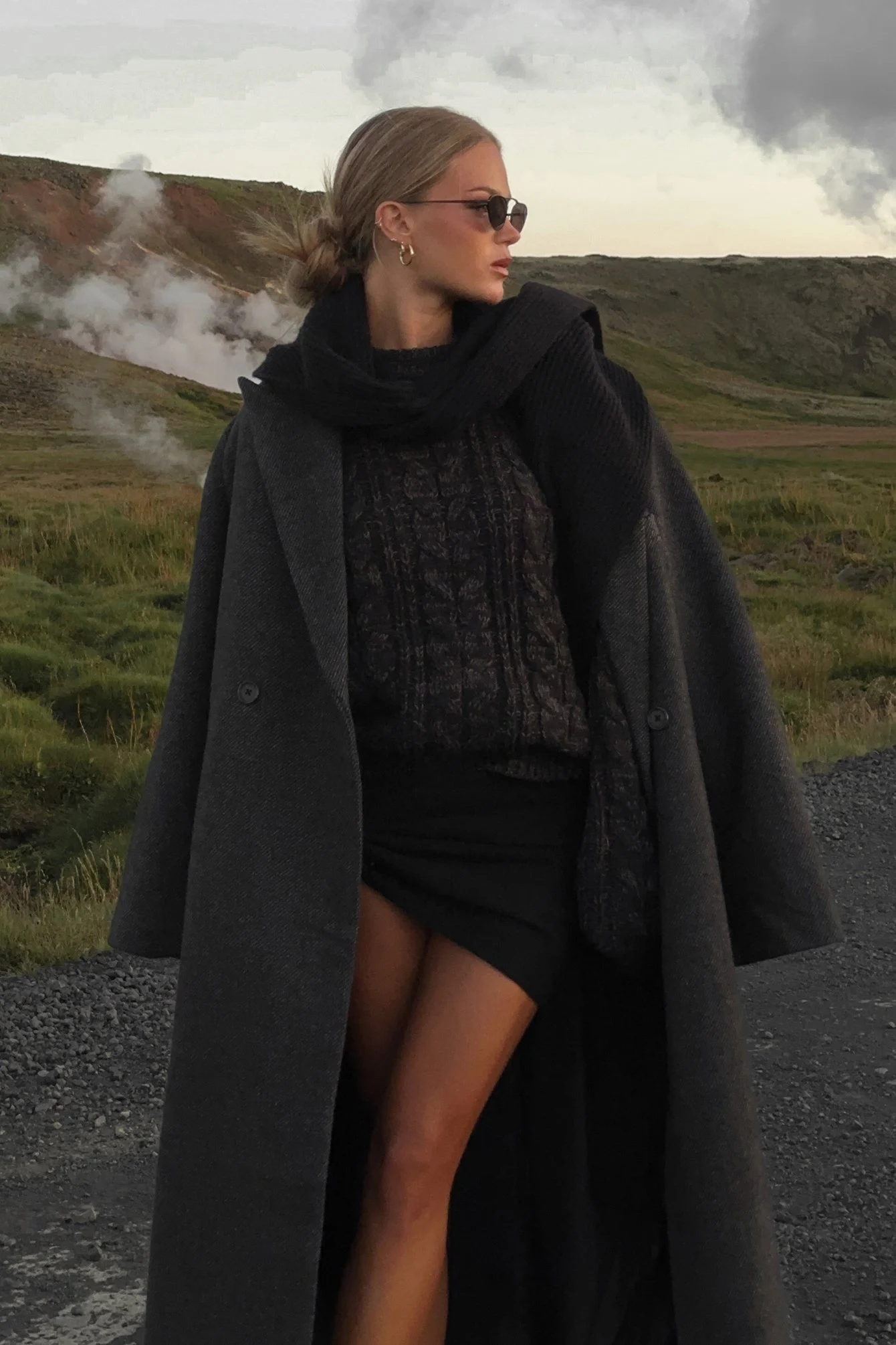 Oversize Pullover mit Zopfmuster