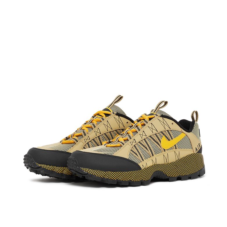 NIKE Wmns Air Humara QS 