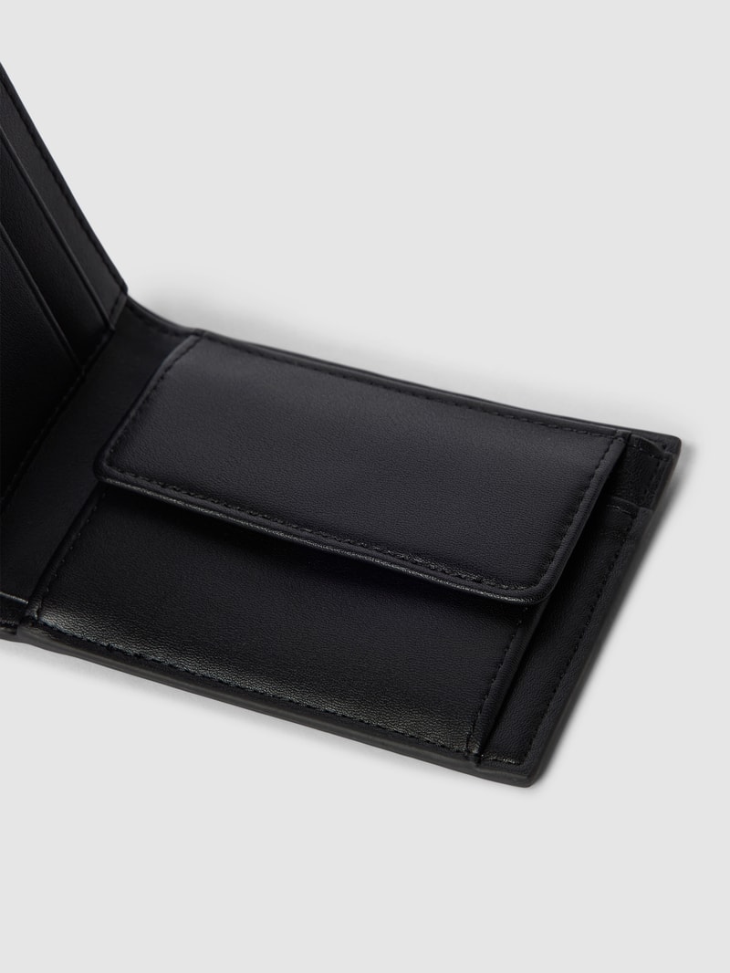 Portemonnaie mit Allover-Muster in schwarz