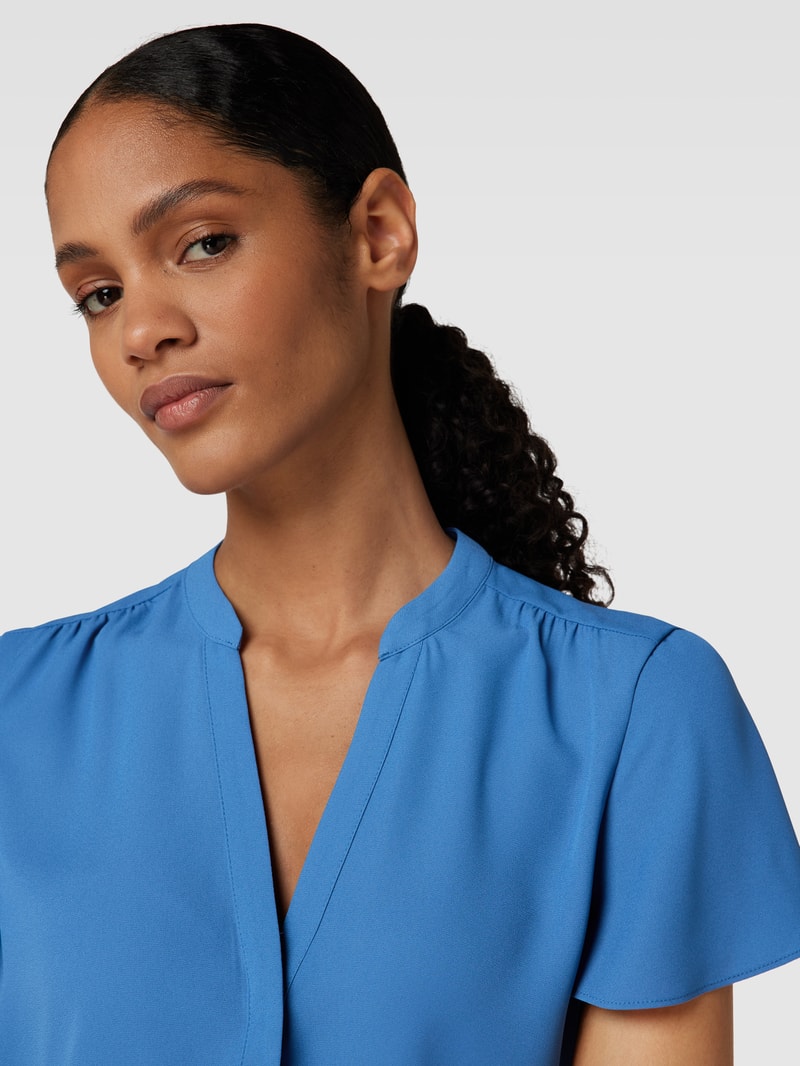 Blusenshirt mit V-Ausschnitt in blau