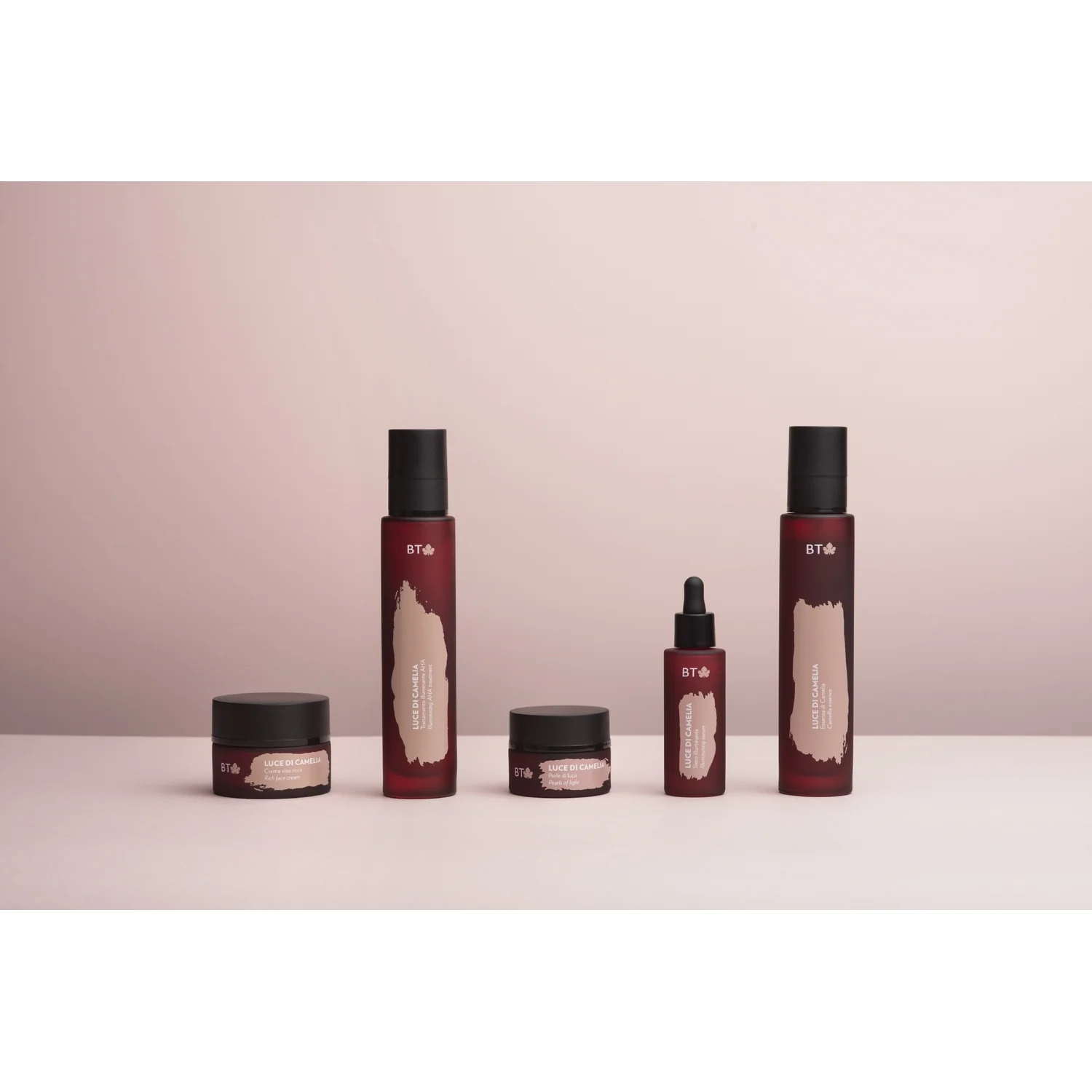 Camellia Light Illuminating Serum - Lysende ansigtsserum