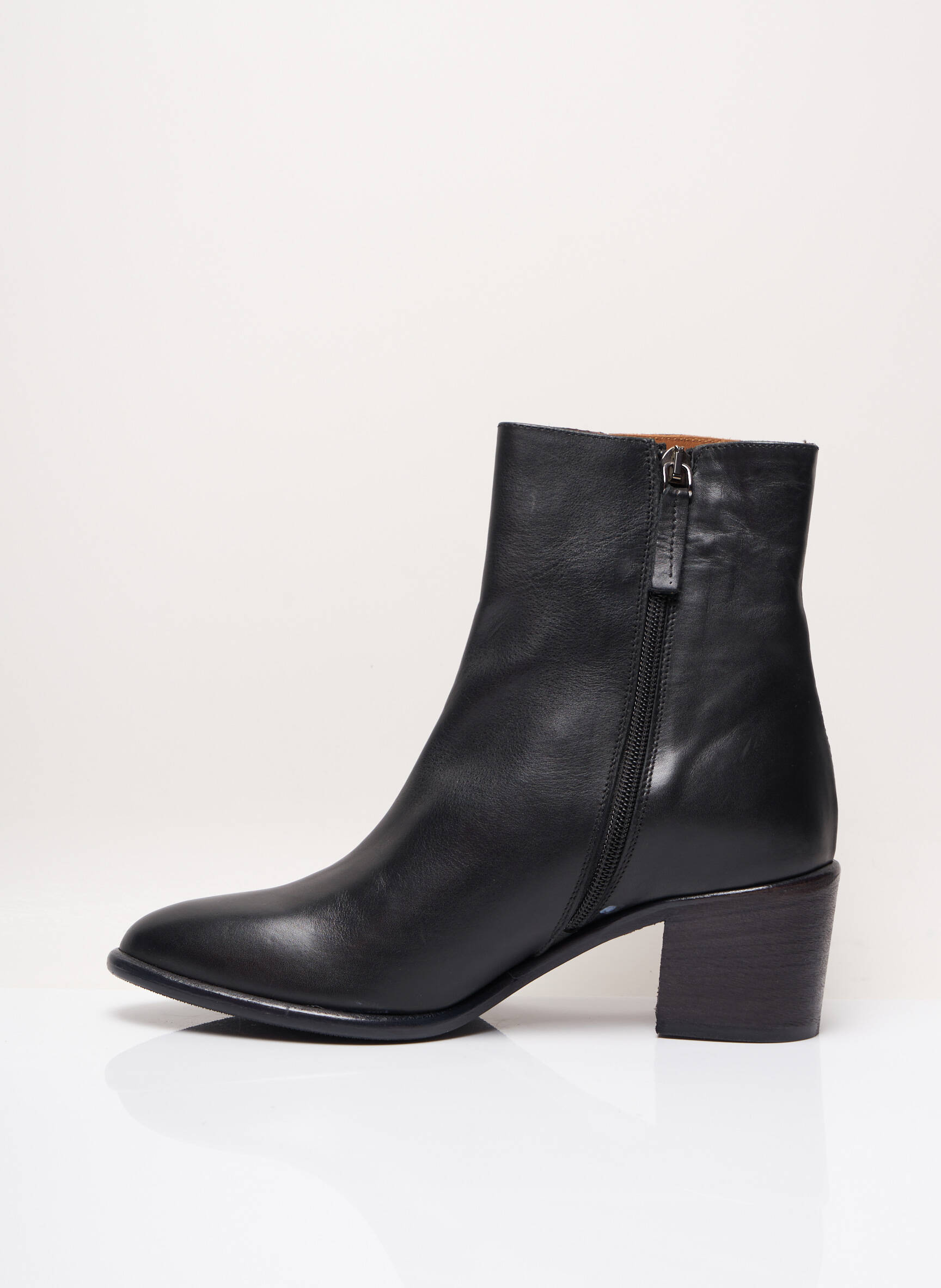 Les Venues Bottines Femme couleur noir