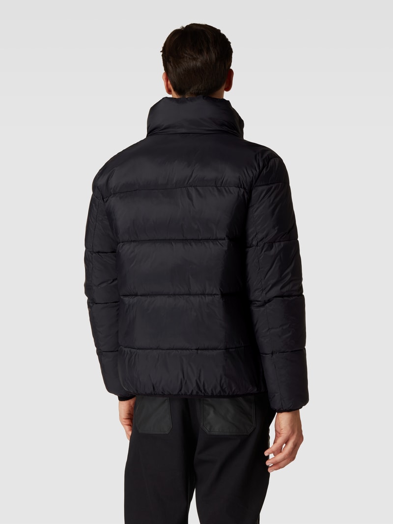 Steppjacke mit integrierter Kapuze Modell 'doli' in schwarz