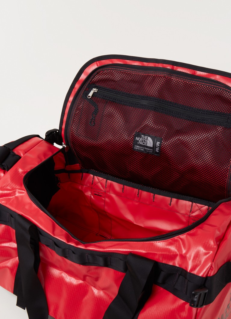 Skládací víkendová taška The North Face Base Camp Medium s odnímatelným ramenním popruhem