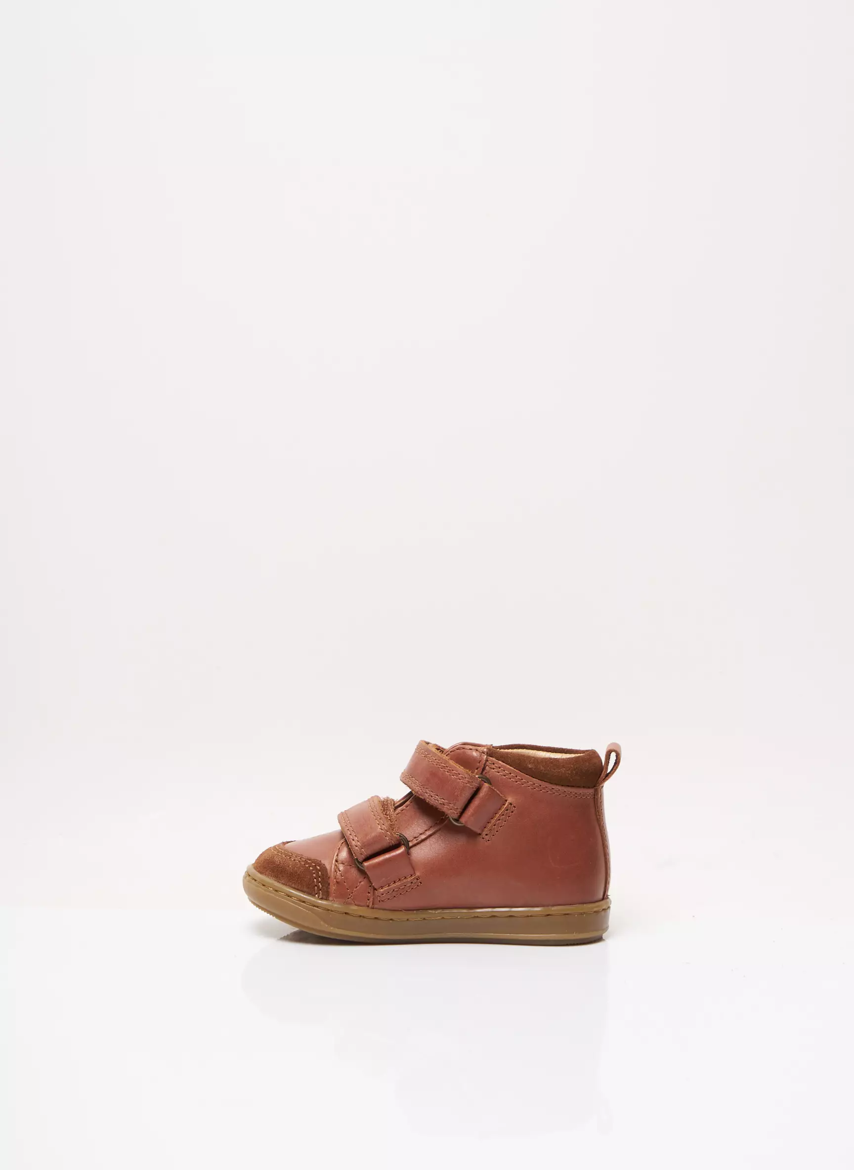 Shoo Pom Baskets Garcon couleur marron
