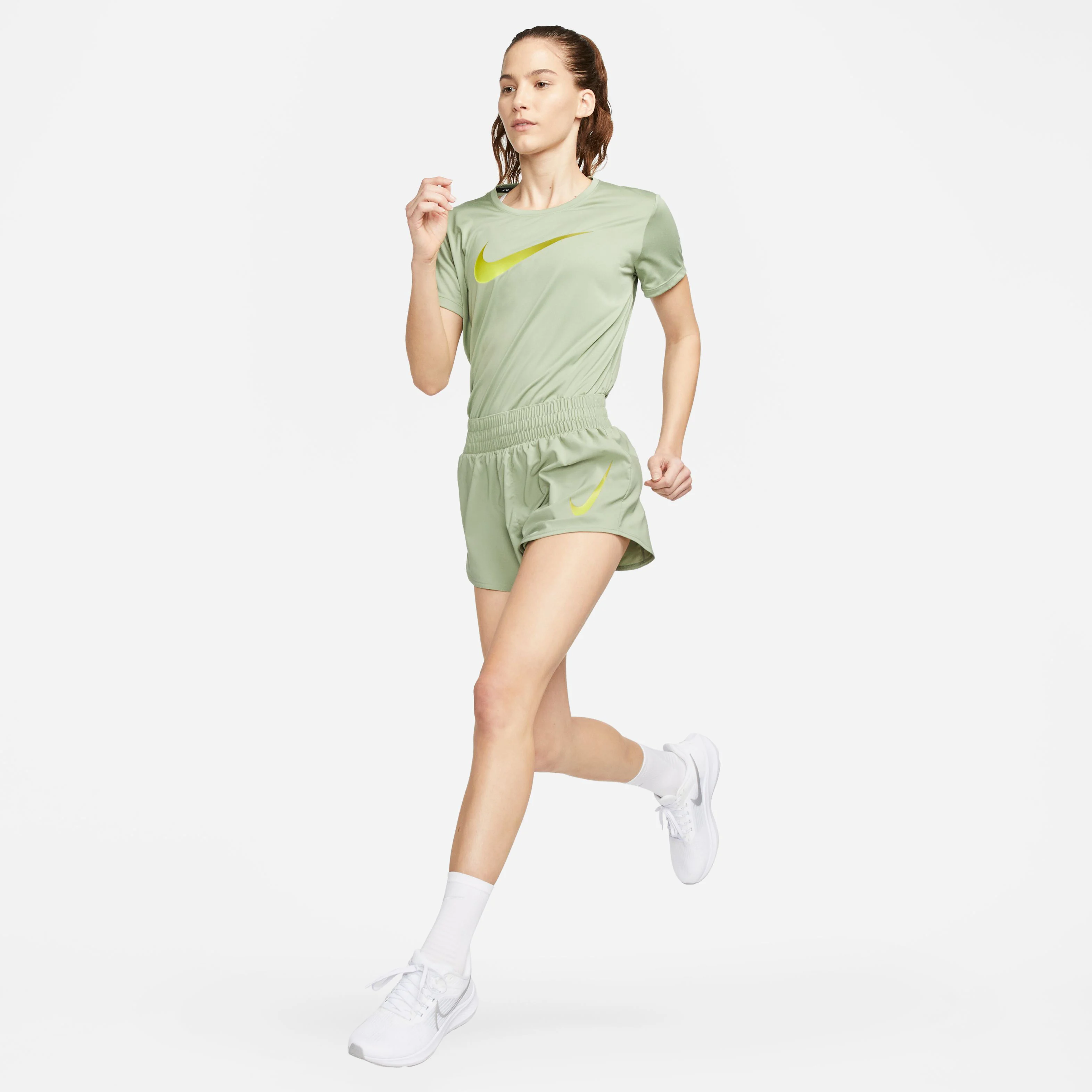 Swoosh Shorts Damen - Salbei