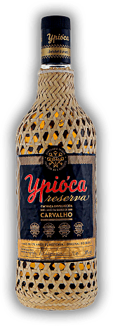 Ypioca Cachaca Carvalho in Bastflasche Reserva 1,0 Liter 38% Ypioca Cachaca Carvalho in Bastflasche Reserva 1,0 Liter 38% Charakteristischer Geschmack durch Lagerung in Fässern aus Balsaholz. Alter 1 J. - 1	 Liter - Vol 38%