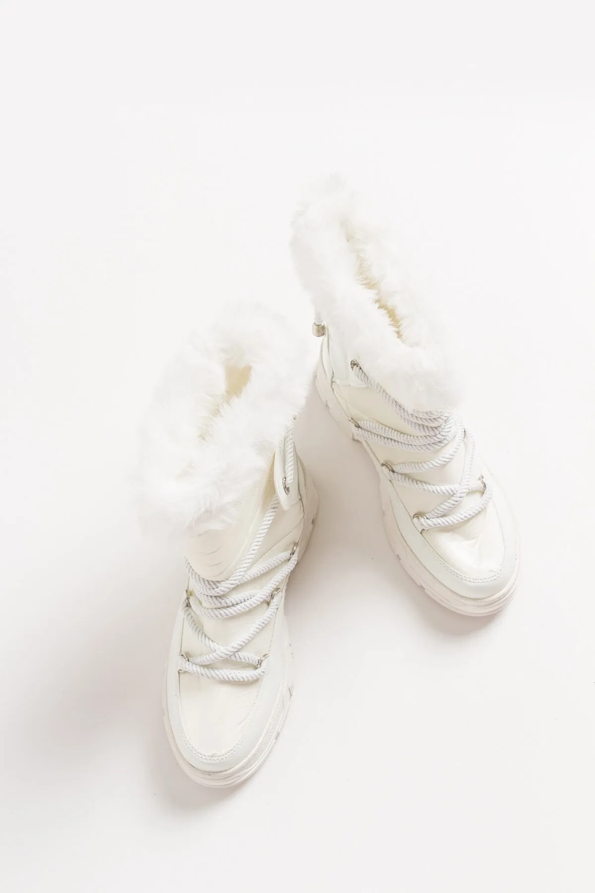 LuviShoes  23 weiße Damenstiefel