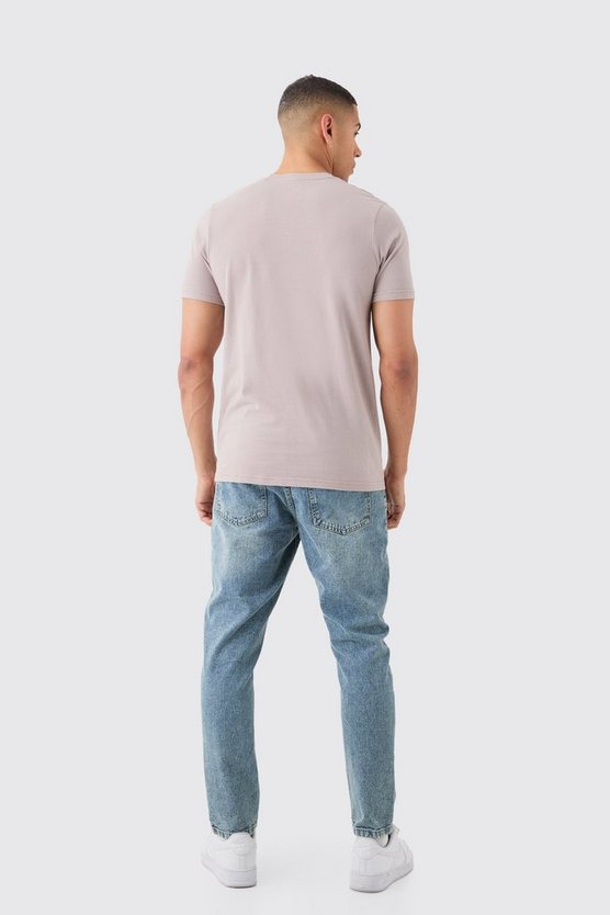 Slim-Fit T-Shirt