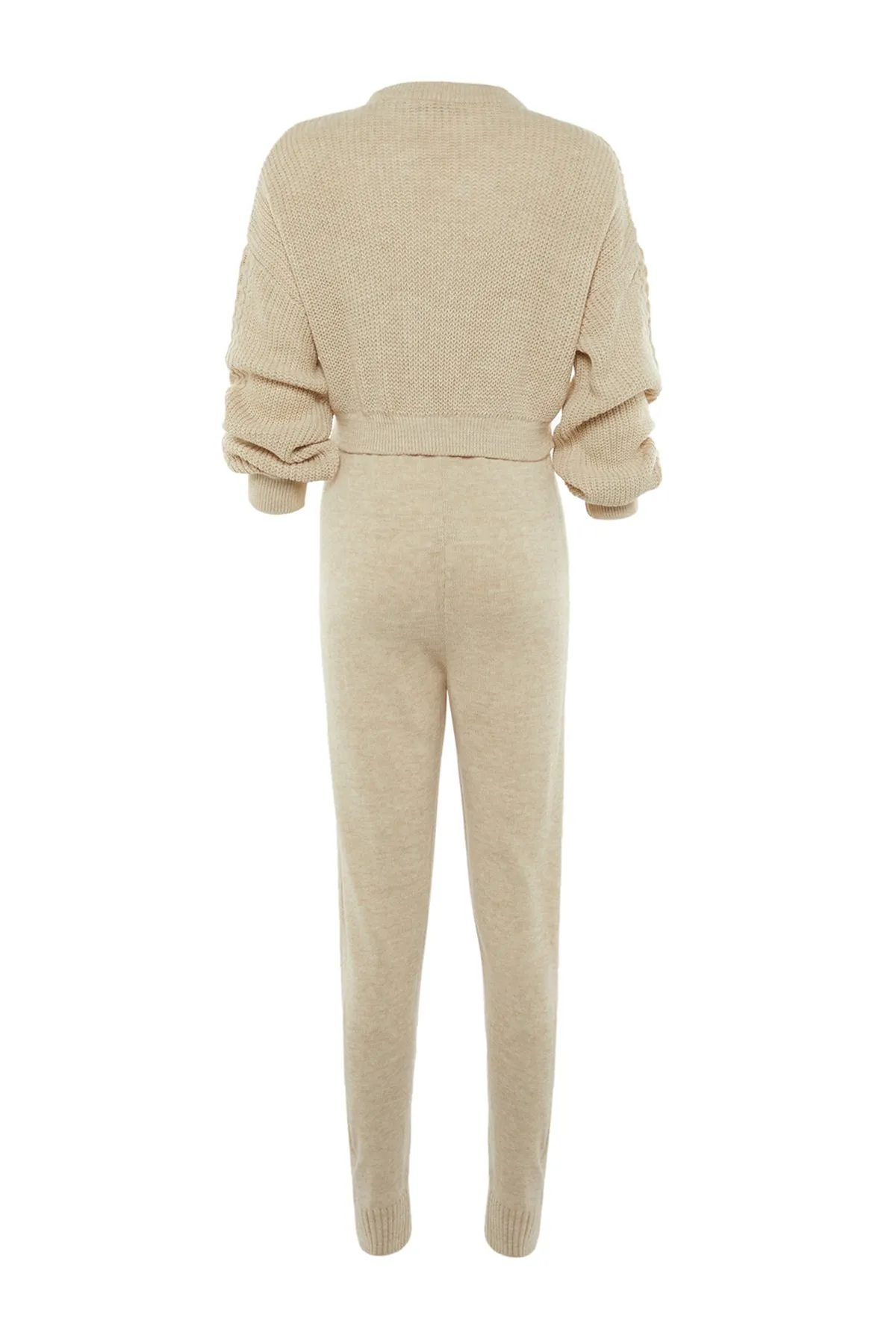 Trendyol Collection  Beiges, kurzes Strickoberteil und -unterteil im Set mit Rundhalsausschnitt TWOAW21AU0047
