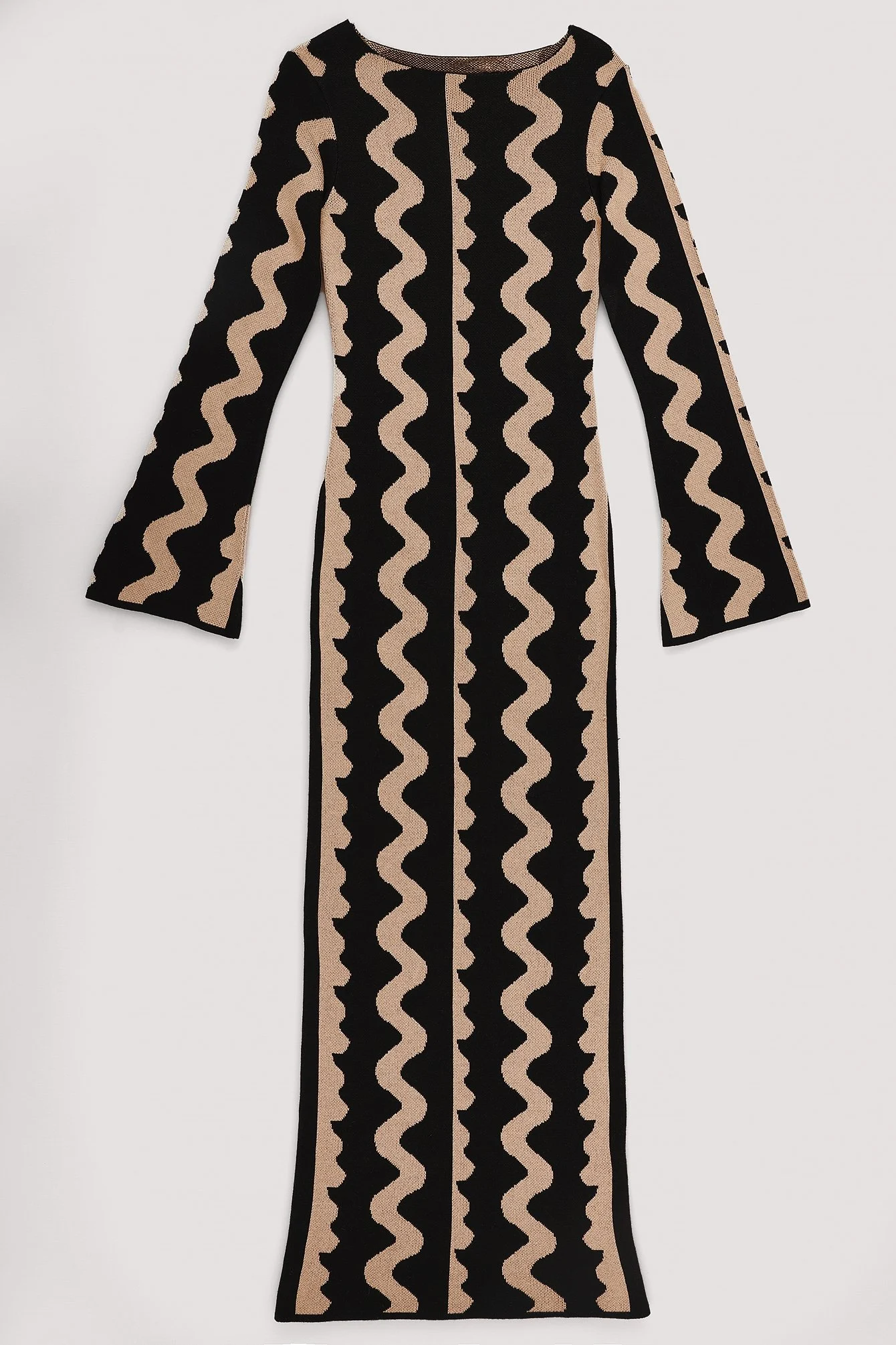 Maxi-Strickkleid mit weiten Ärmeln