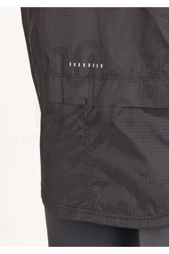 Nike Essential W