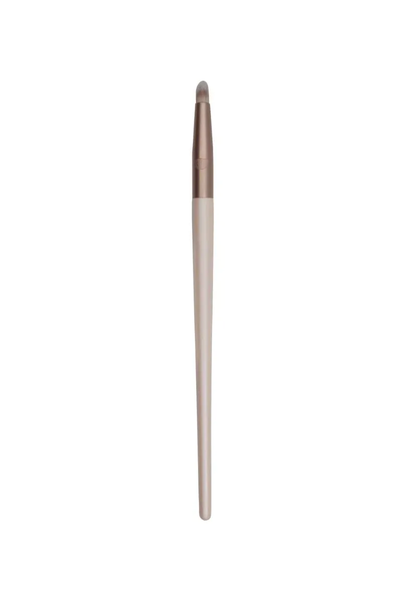 Life 15 Precision четкица за креирање димљених очију