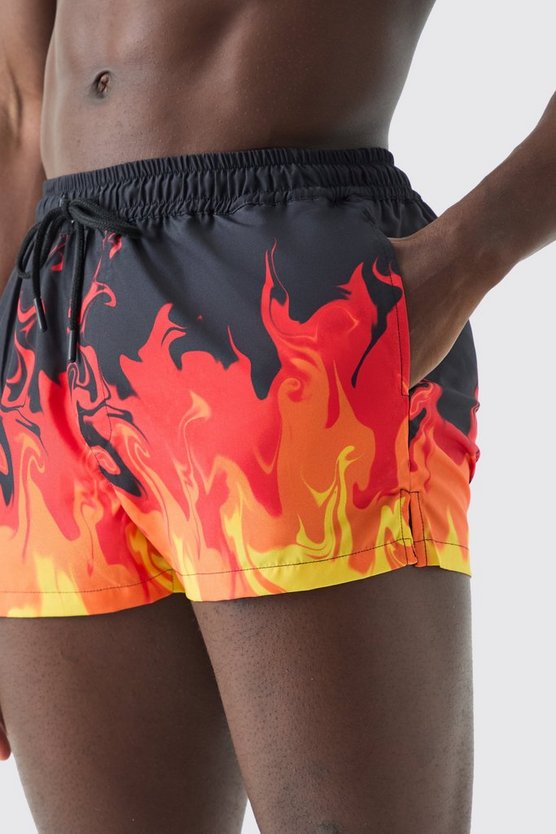 Super kurze Badehose mit Flammen-Print