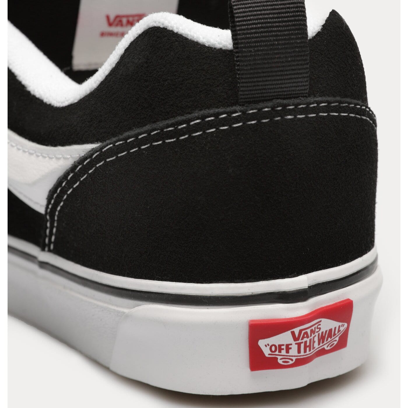 VANS KNU SKOOL Schwarz