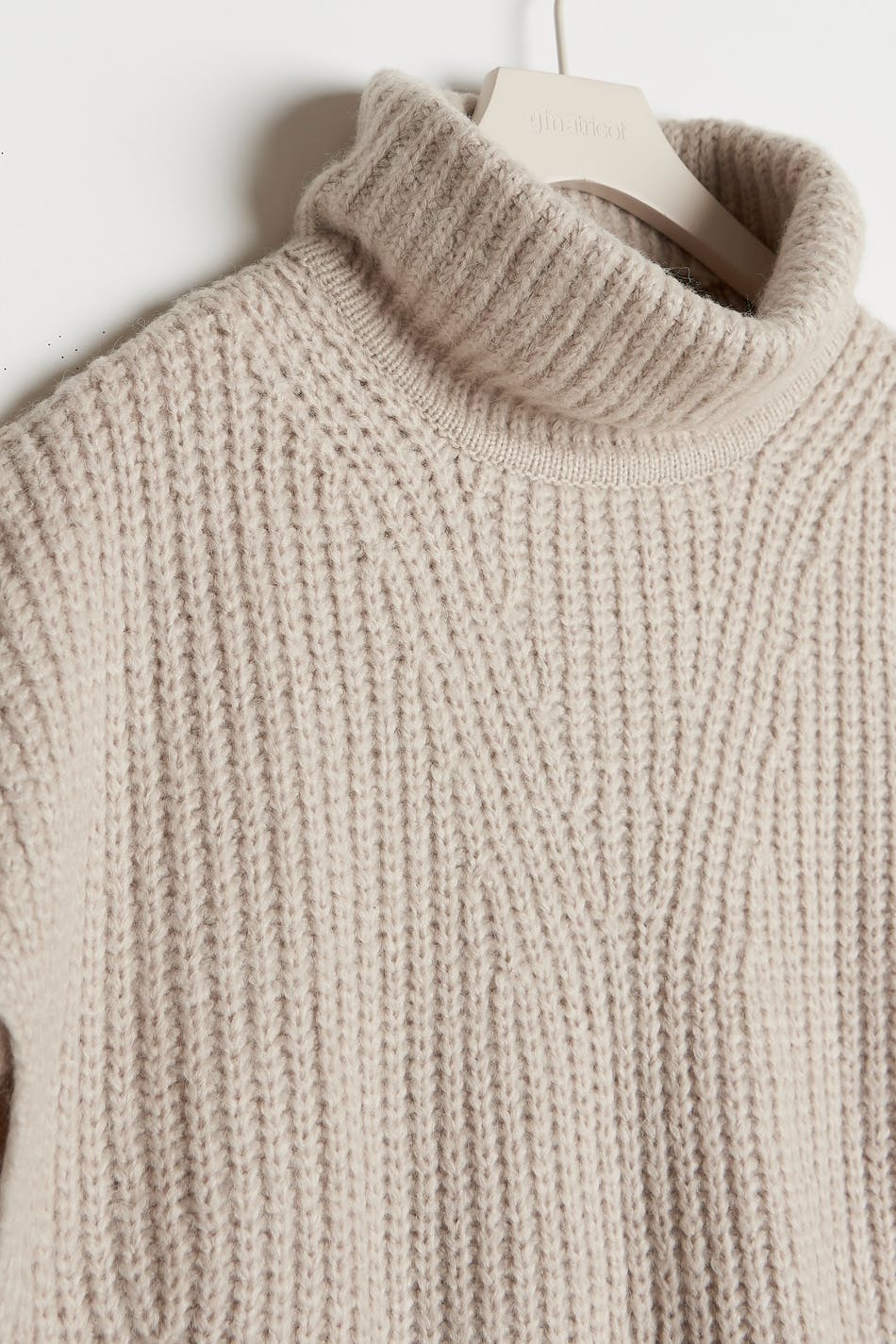 Mari knitted vest