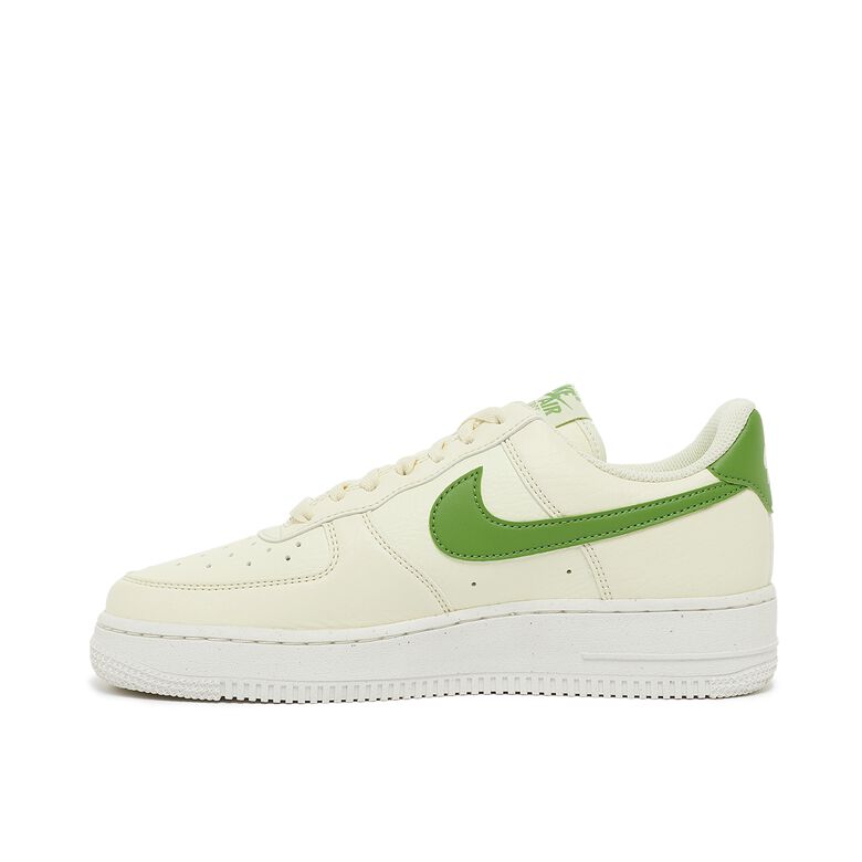 NIKE Wmns Air Force 1 '07 