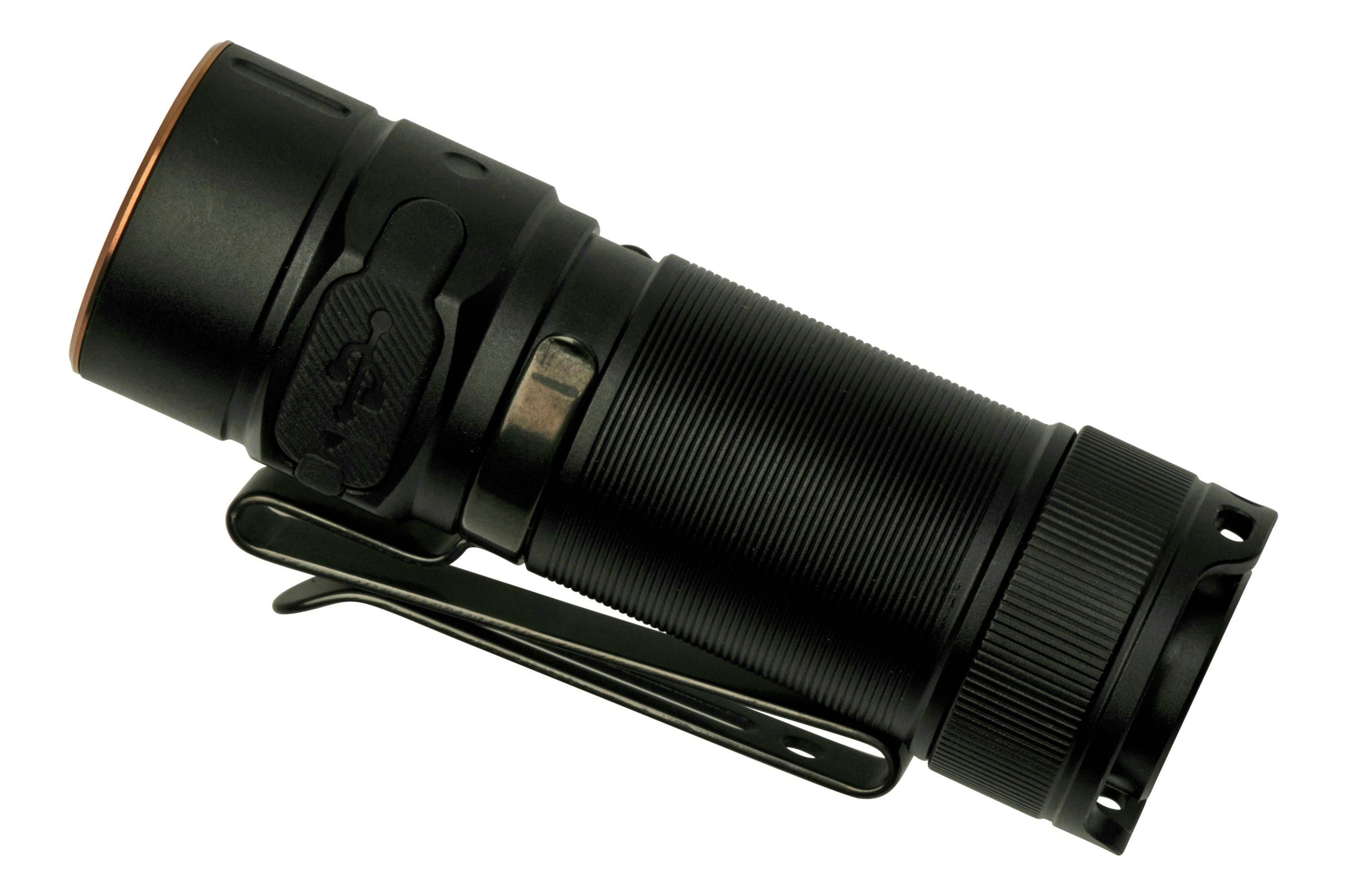 Fenix E18R V2.0 Taschenlampe