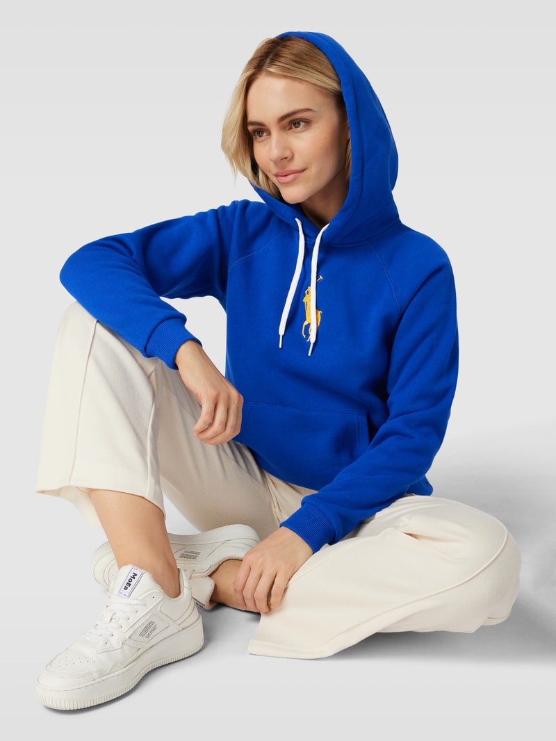 Hoodie mit Label-Stitching in blau