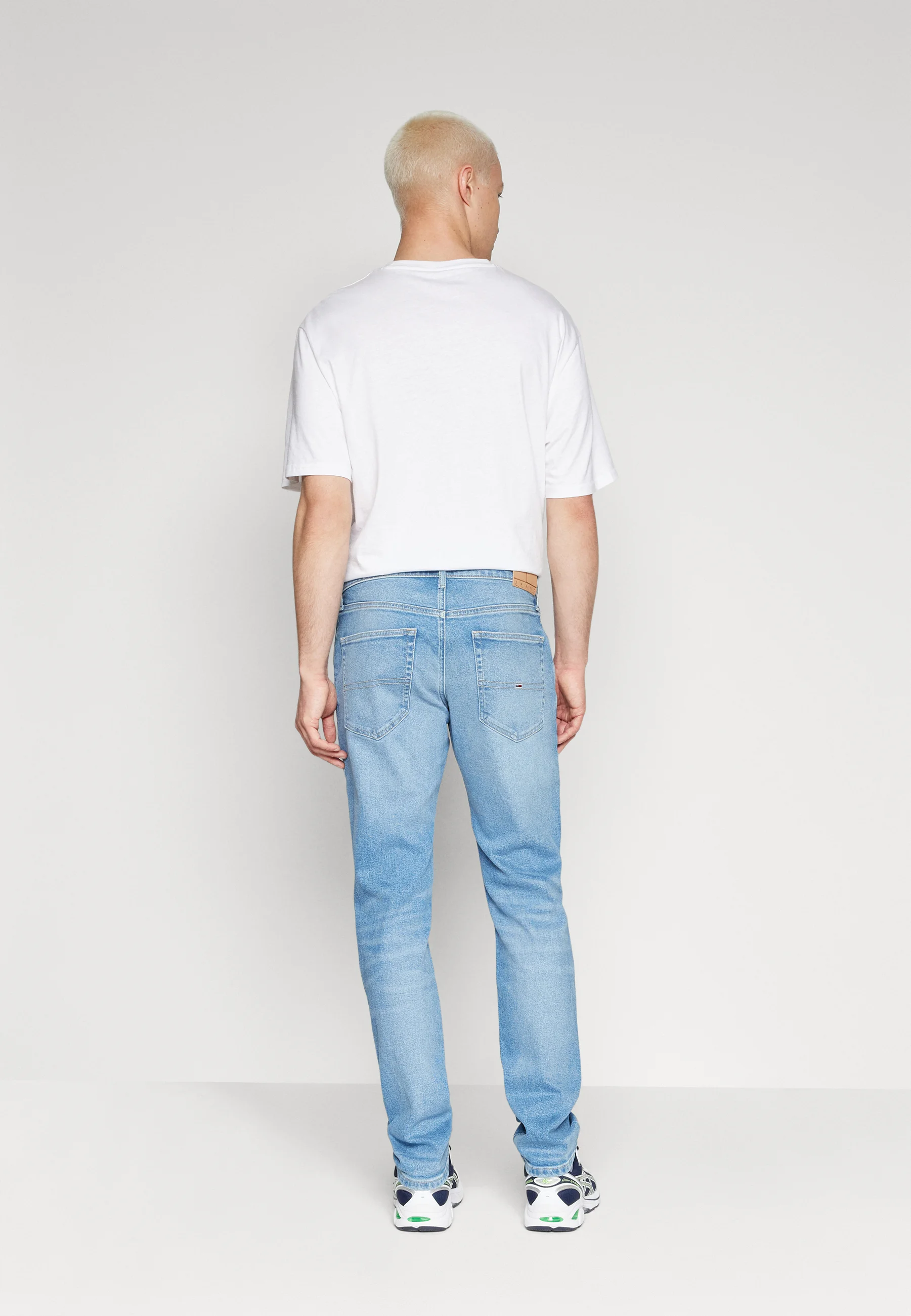 Tommy Jeans SCANTON SLIM - Vaqueros ajustados