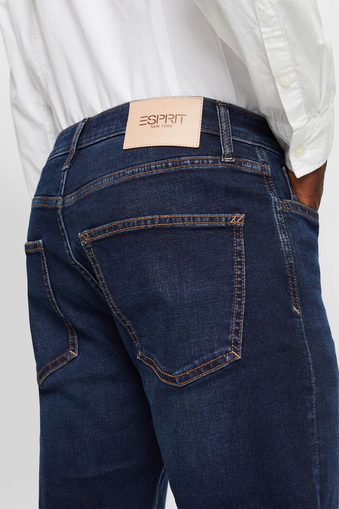 Schmale Jeans mit mittlerer Bundhöhe