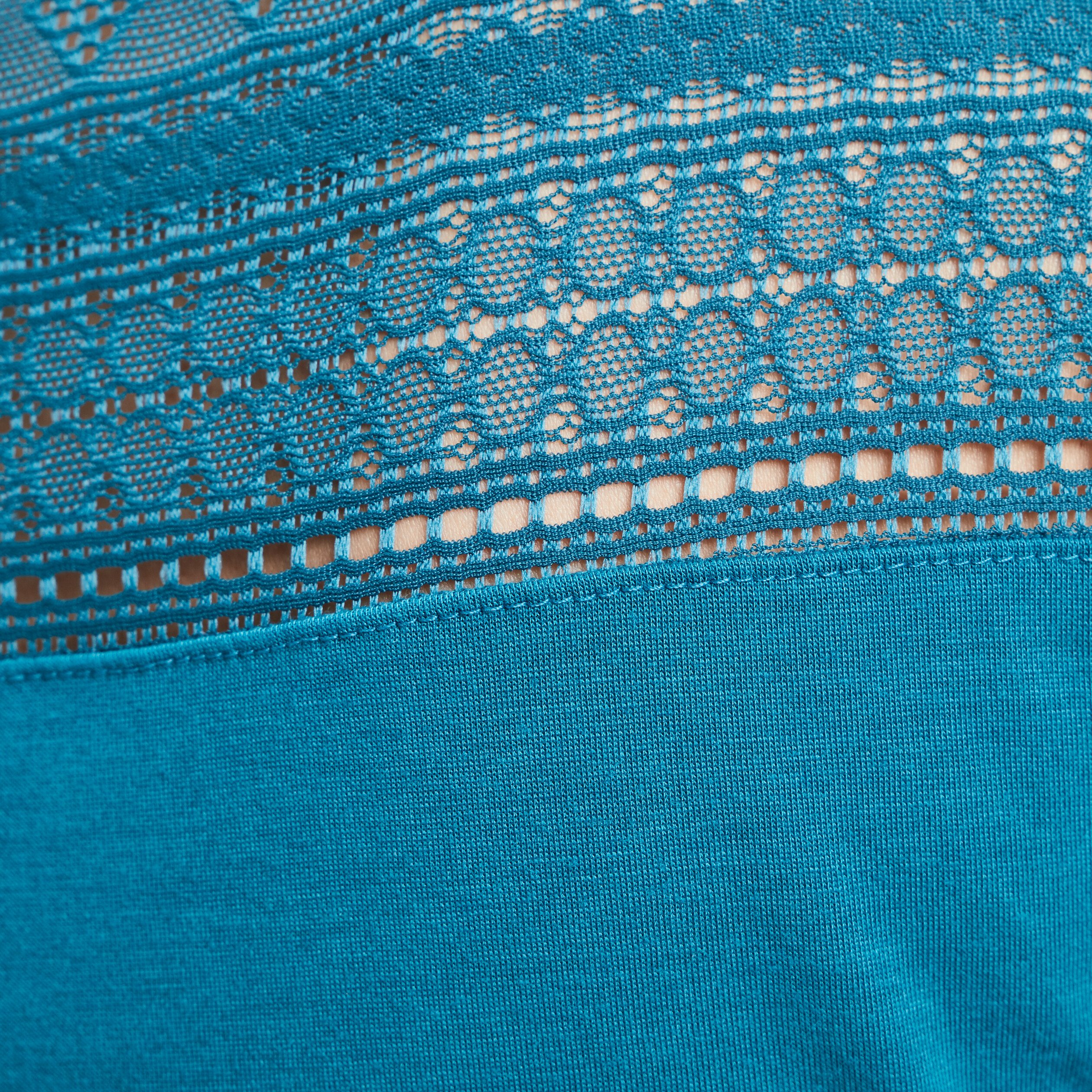 T-shirt manches courtes détail dentelle bleu canard femme | La Halle