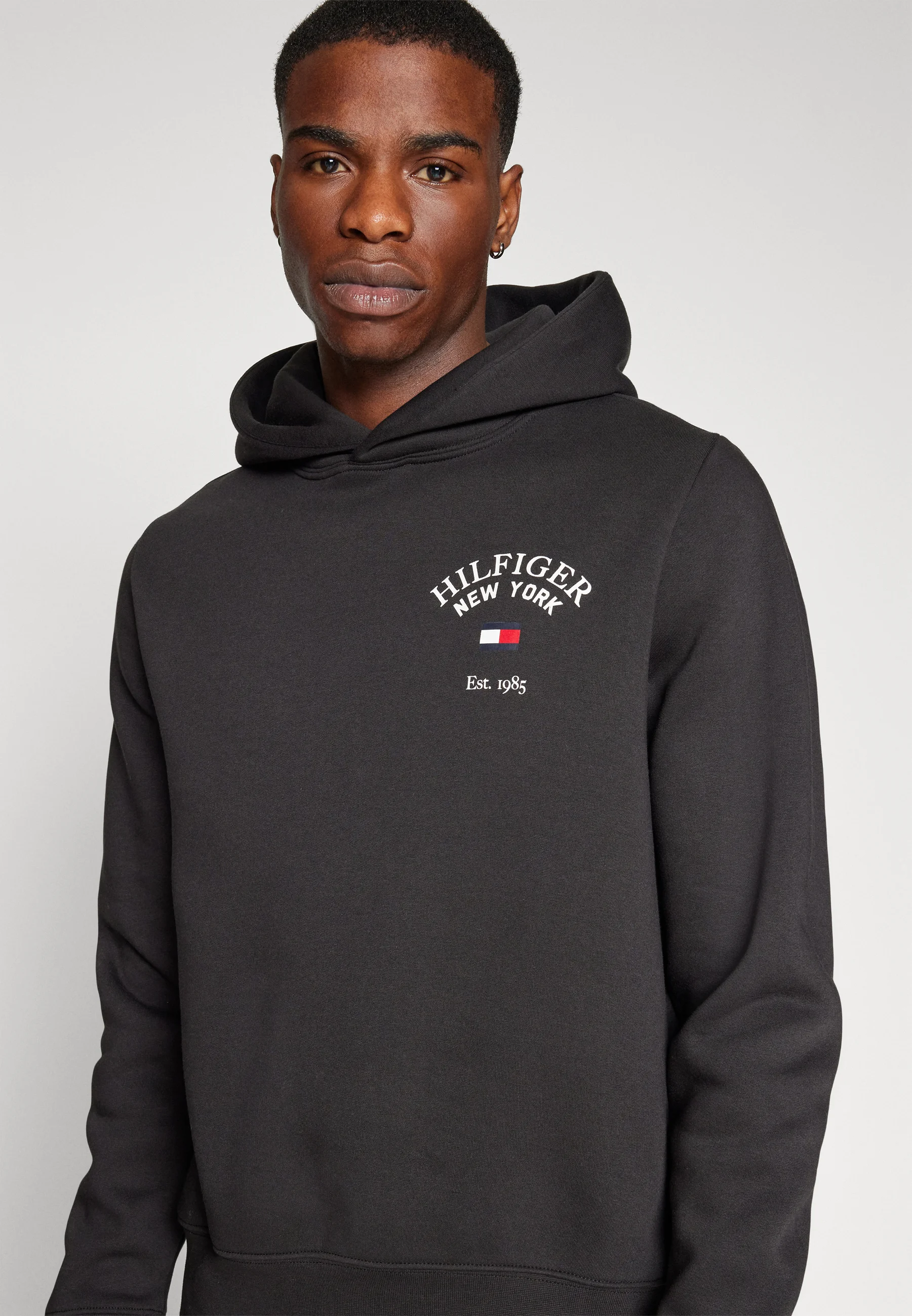 Sudadera con capucha Tommy Hilfiger ARCHED VARSITY