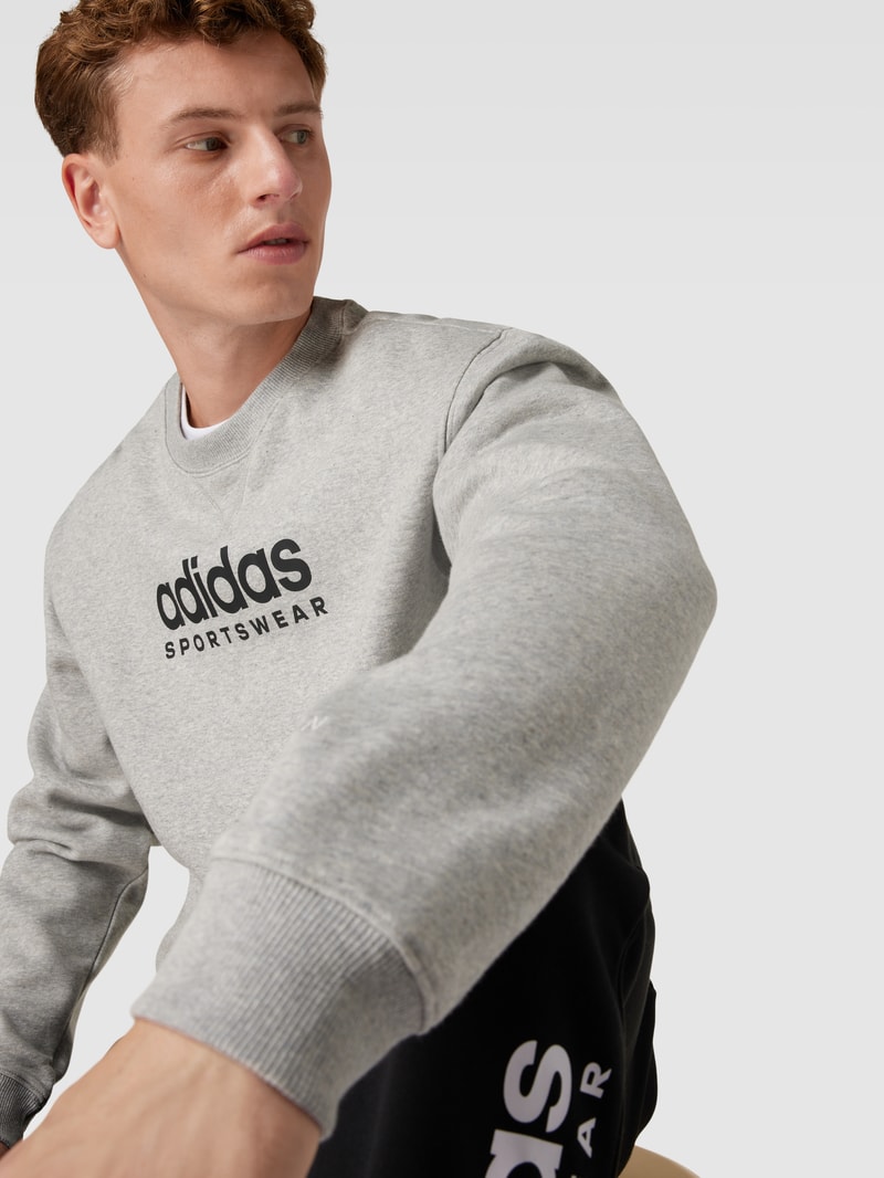 Sweatshirt mit Label-Print in mittelgrau meliert