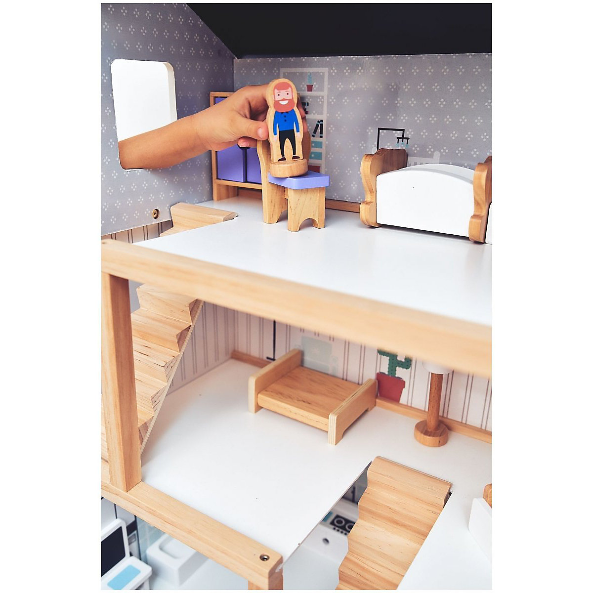 Puppenhaus Holz mit Möbeln und Zubehör 18-tlg