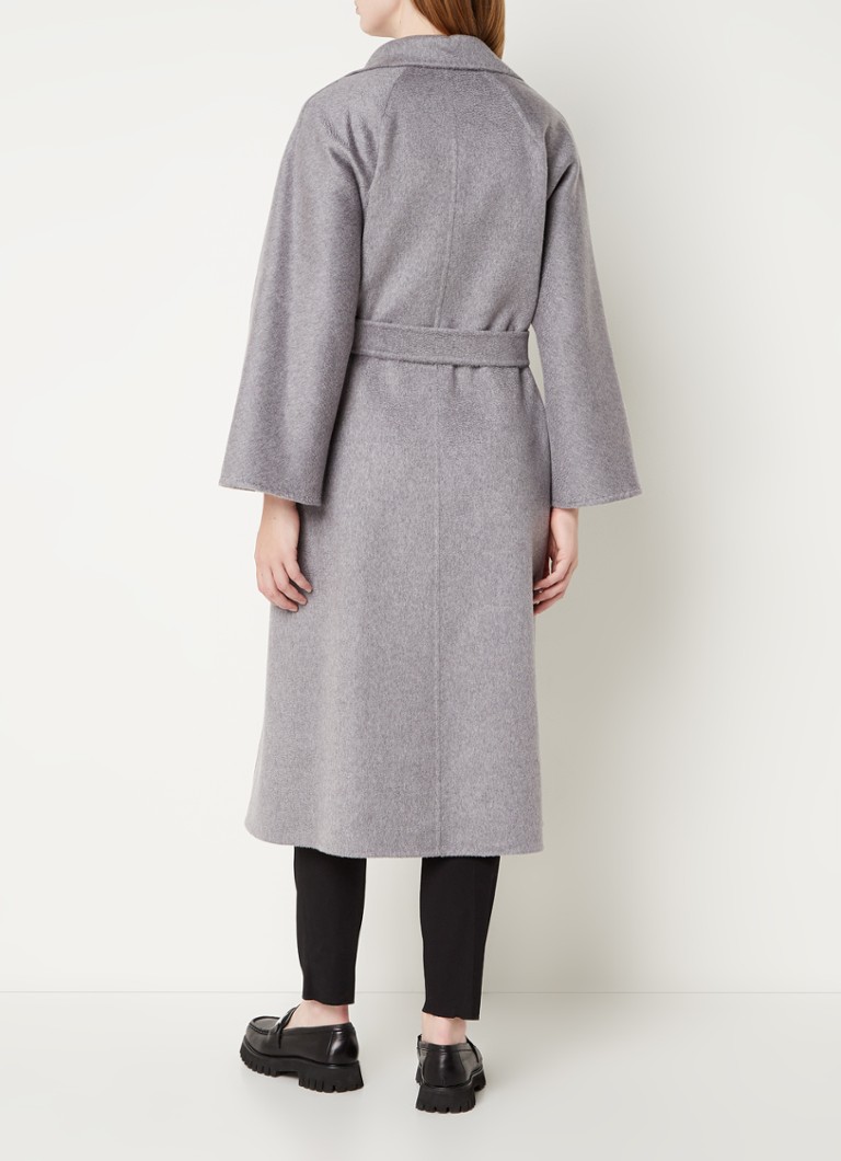 Palton MaxMara Arona din lână virgină cu curea.