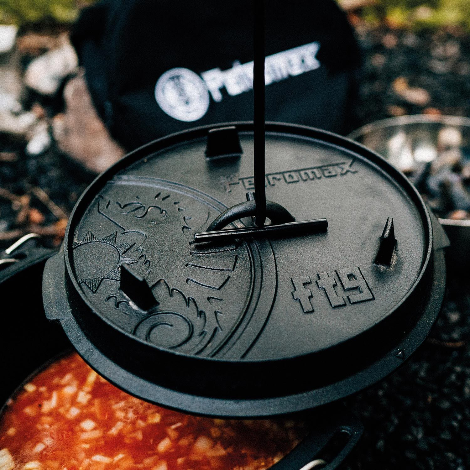 Dutch Oven Feuertopf ohne Standfüße
