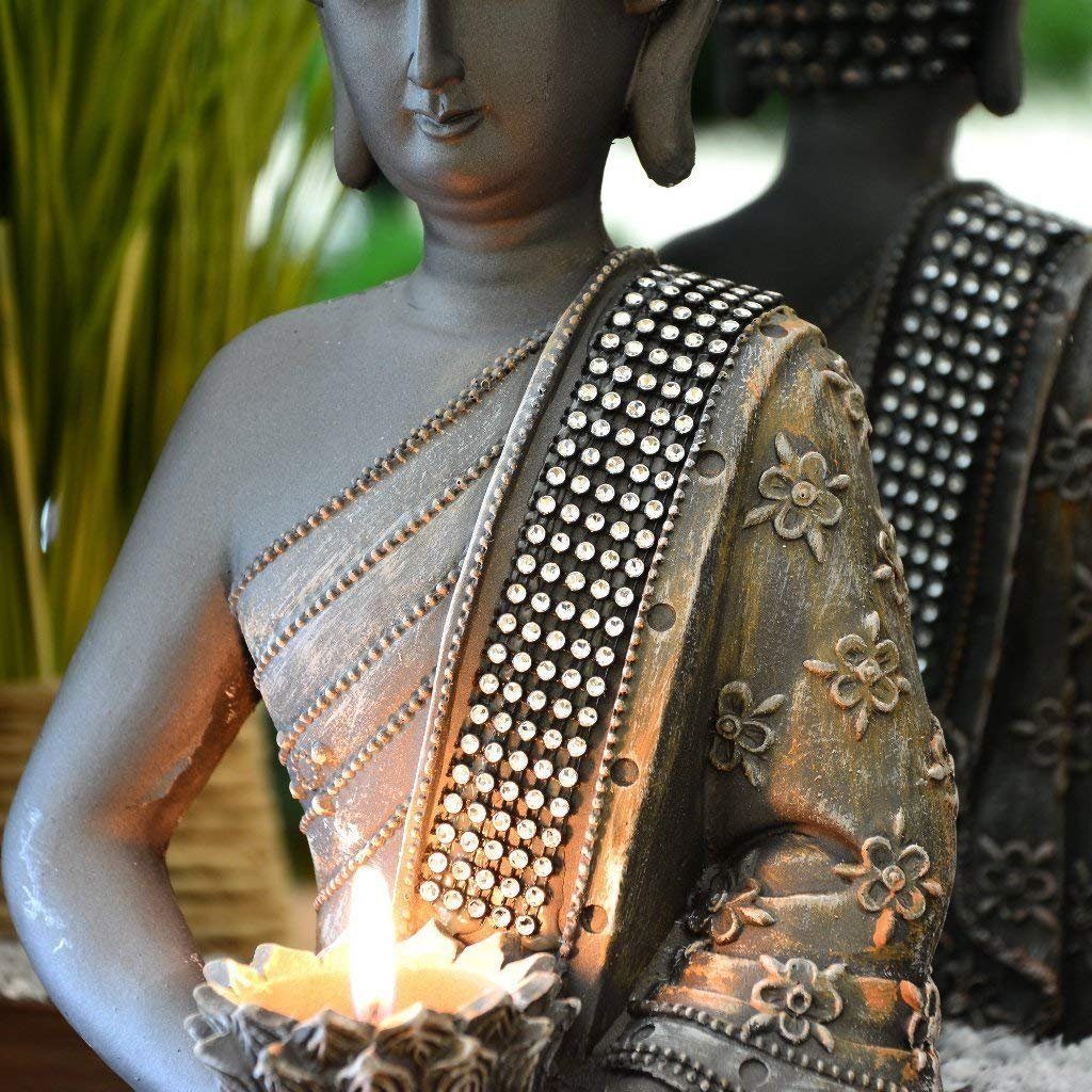 INtrenDU Buddhafigur Buddha Statue mit Teelichthalter 31cm, mit Strassbestückter Schärpe