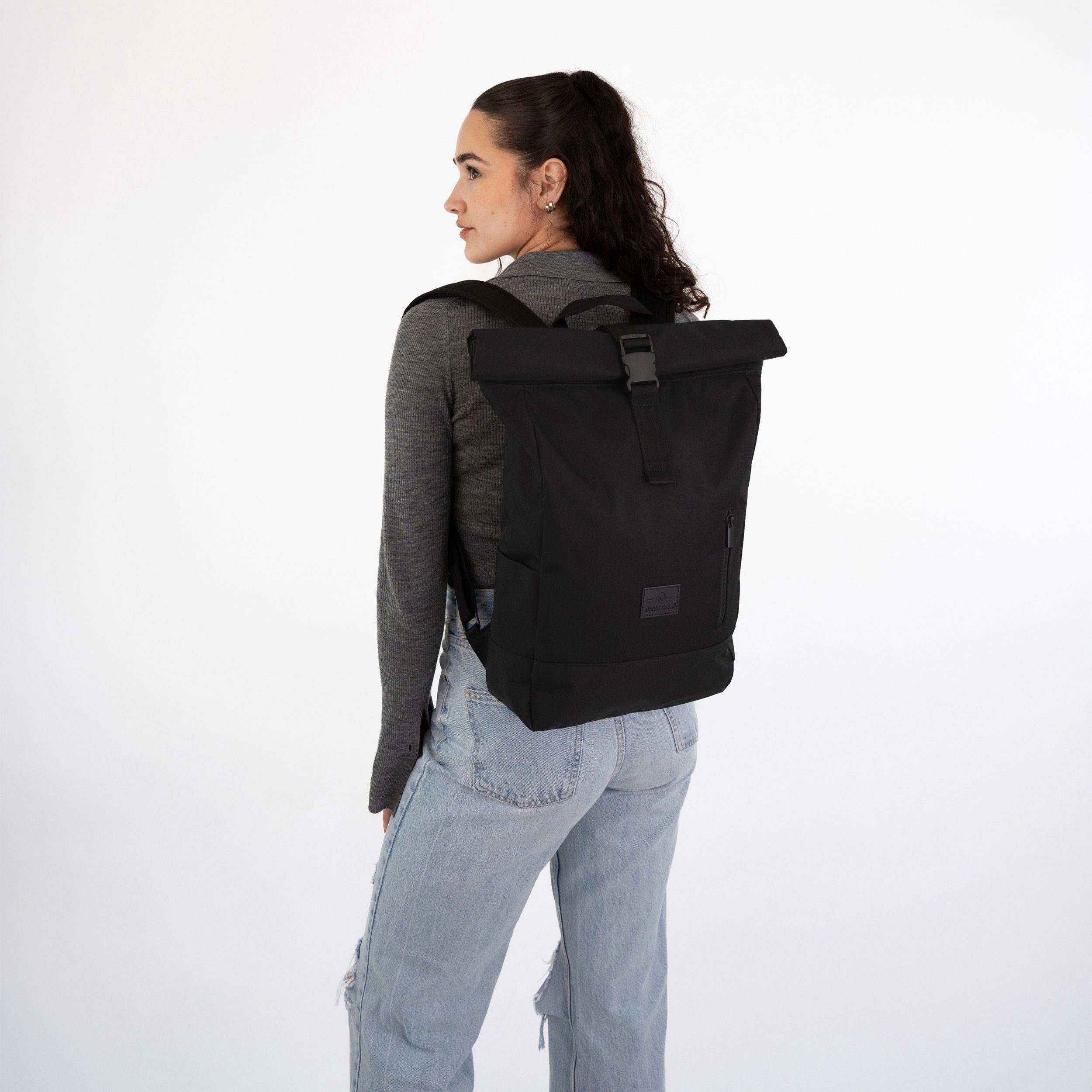 Johnny Urban Cityrucksack Robin Medium, Rolltop Damen Herren, Laptop Fach, Wasserabweisend