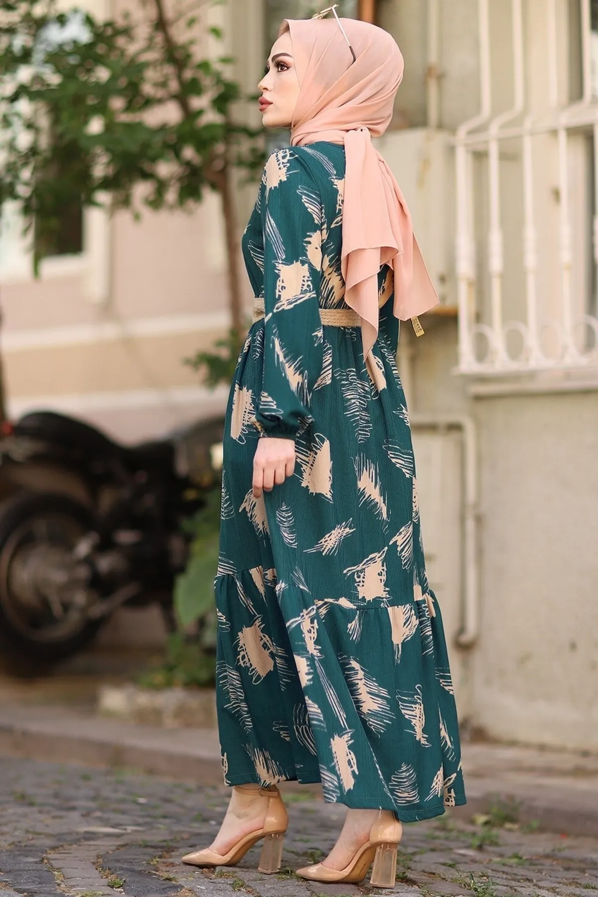 InStyle  Hijab-Kleid mit Pinselmuster und Gürtel – Petrolgrün