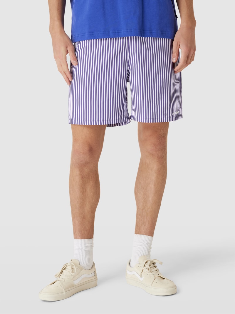 Shorts mit elastischem Bund in lila