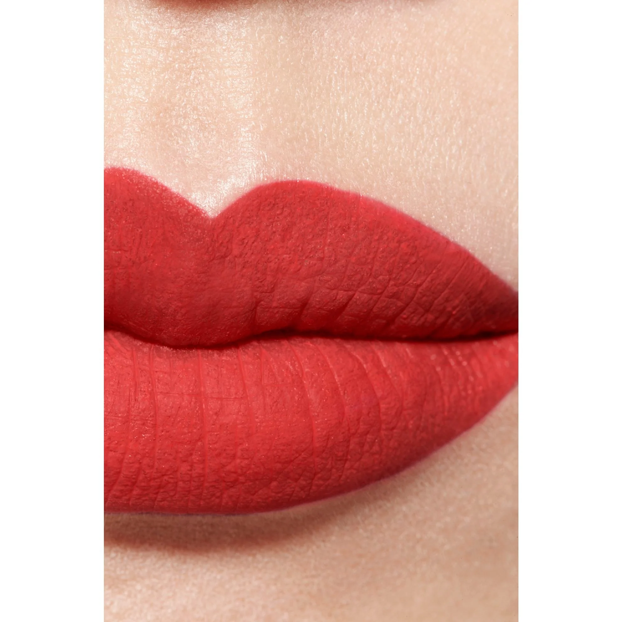 ROUGE ALLURE LIQUID VELVET - EL LABIAL MATTE FLUIDO DE ULTRA LARGA DURACIÓN E INTENSO