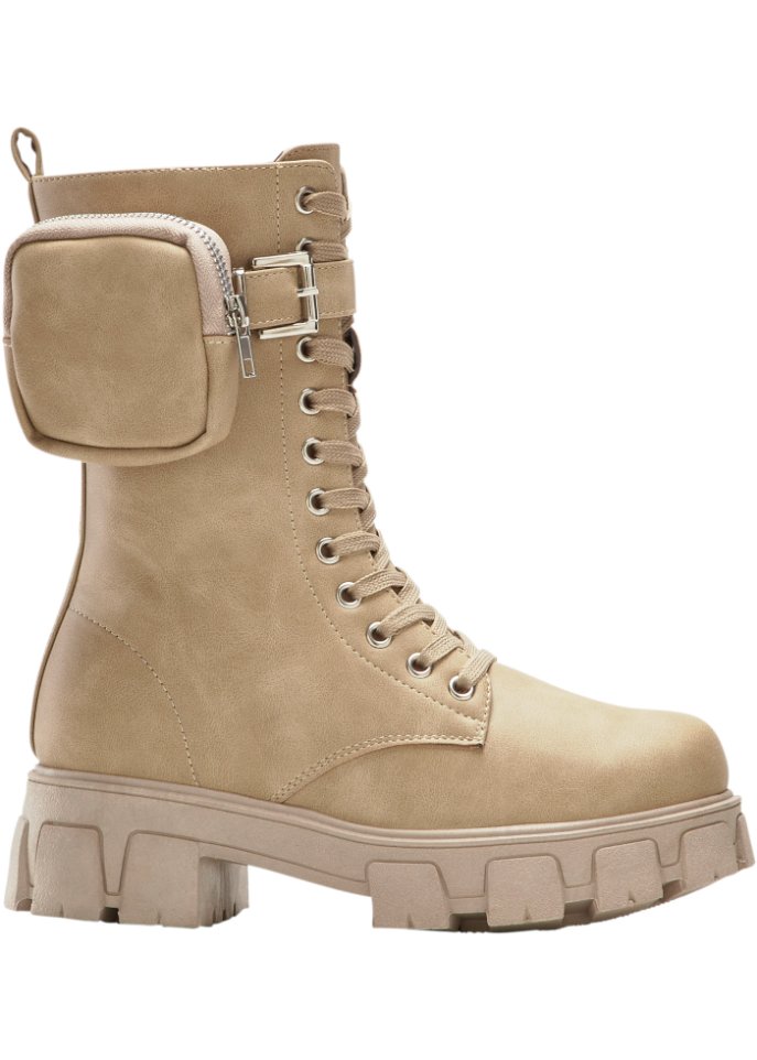 Schnürstiefel