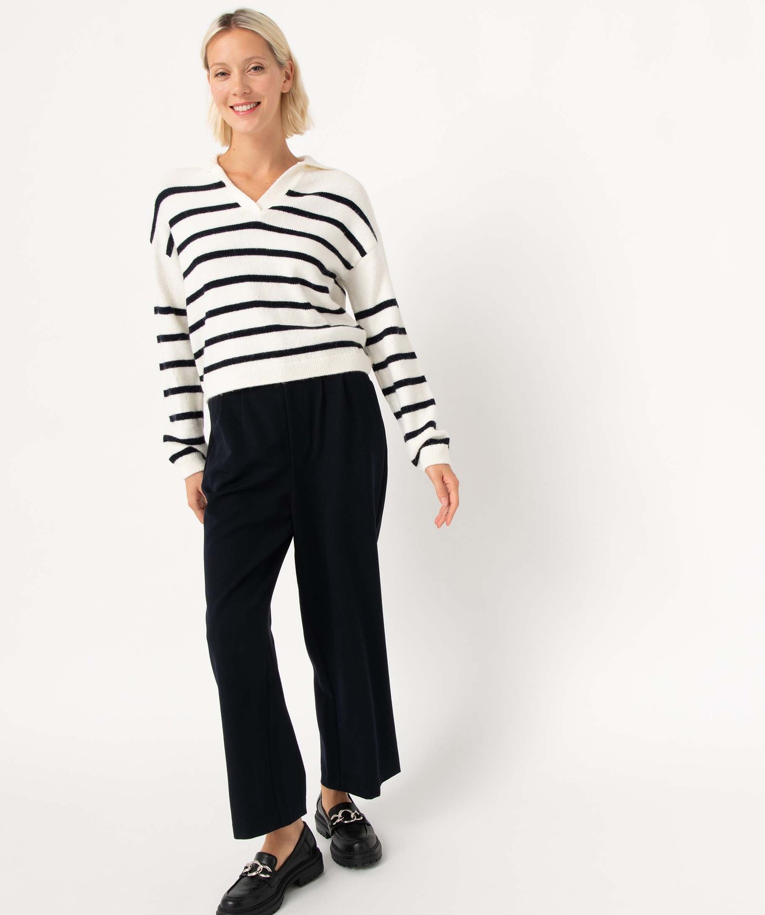 Pull à rayures coupe courte avec grand col femme raye | GEMO