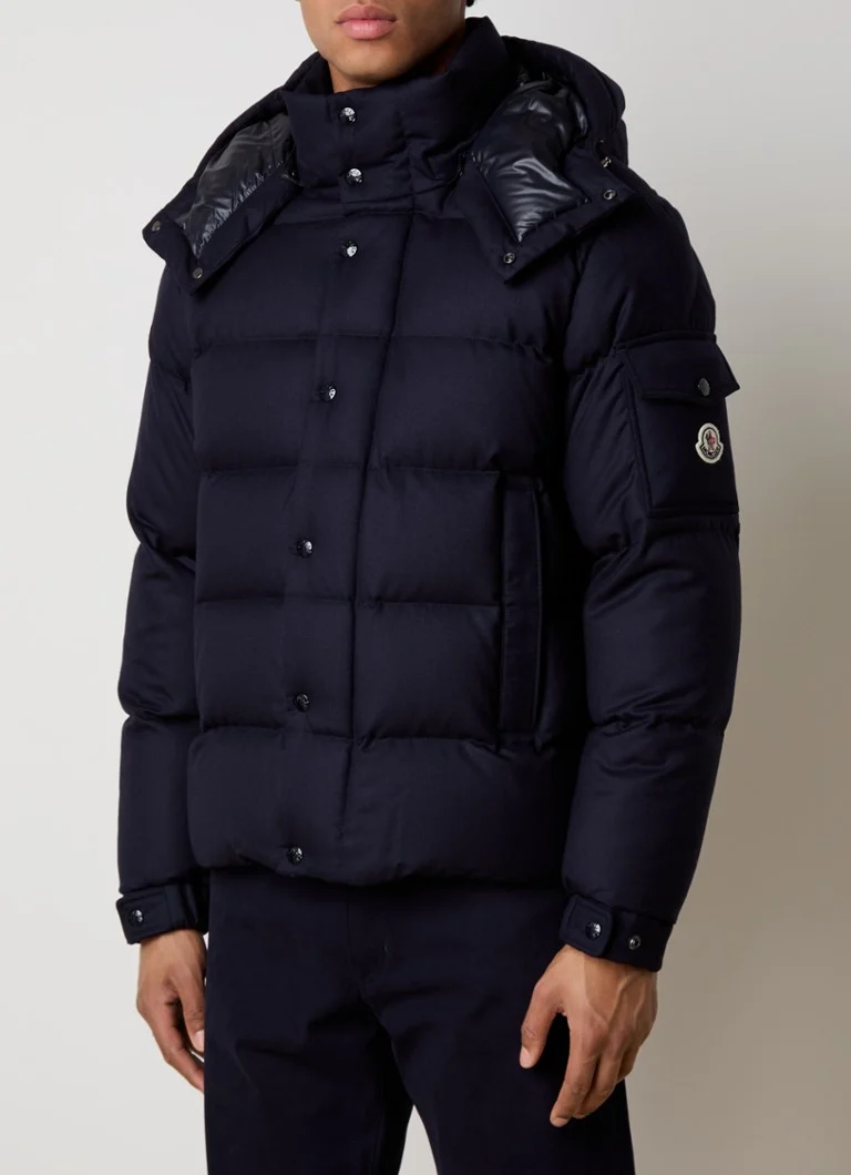 Moncler Vezere dūnu jaka no aitādas ar dūnu pildījumu