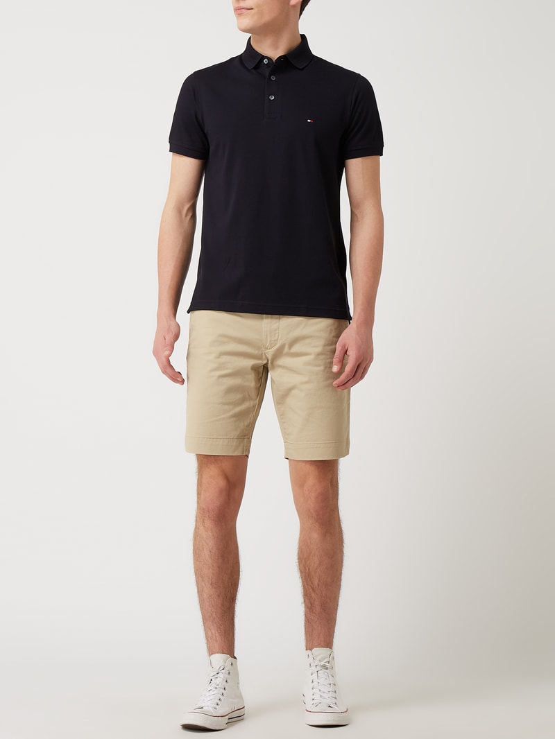 Slim Fit Poloshirt mit Stretch-Anteil in marineblau