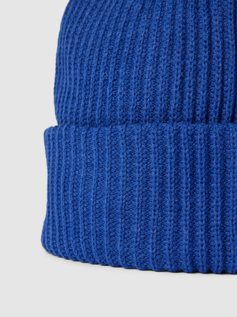 Strickmütze mit breitem Umschlag Modell 'HEXO' in royalblau