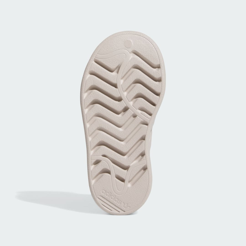 adidas AdiFOM Superstar 360 IG0218 / braun