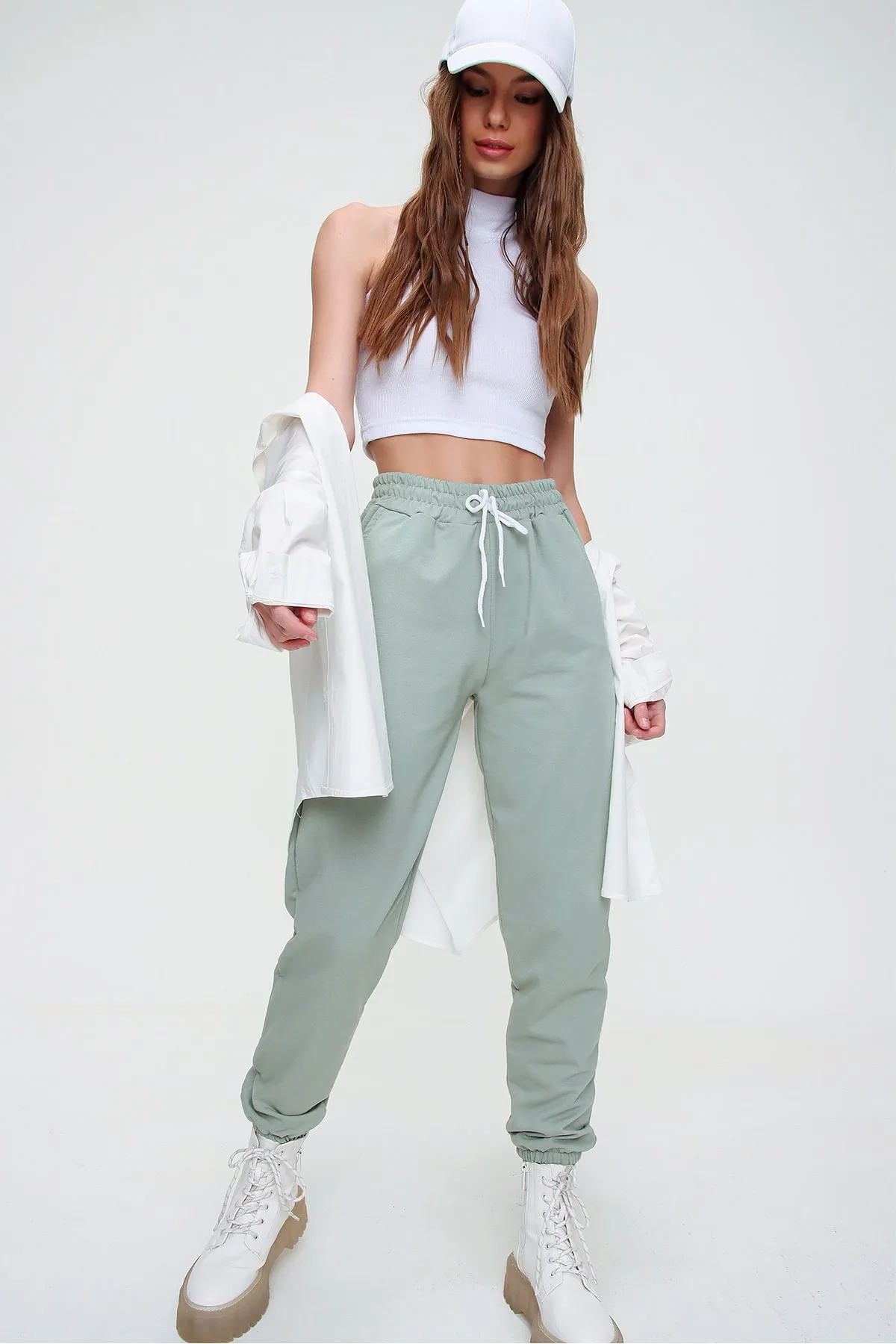 Trend Alaçatı Stili  Jogginghose - Grün - Jogger