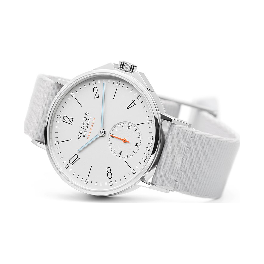 Nomos Glashütte Damenuhr Ahoi neomatik