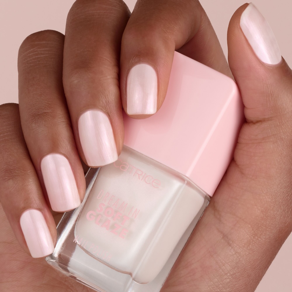 catrice Dream In Soft Glaze Nail Polish vernis à ongles 010 Hailey Baby Vernis à Ongles