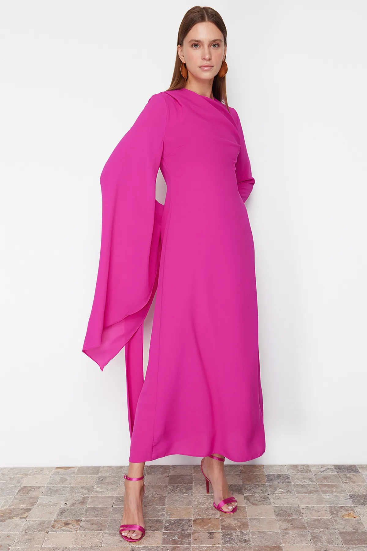 Trendyol Modest  Fuchsia Abendkleid mit Schalkragen TCTSS24DB00036