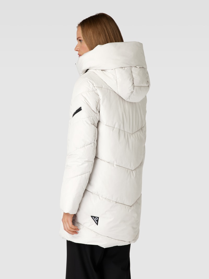 Steppmantel mit Kapuze Modell 'JORDIS' in offwhite