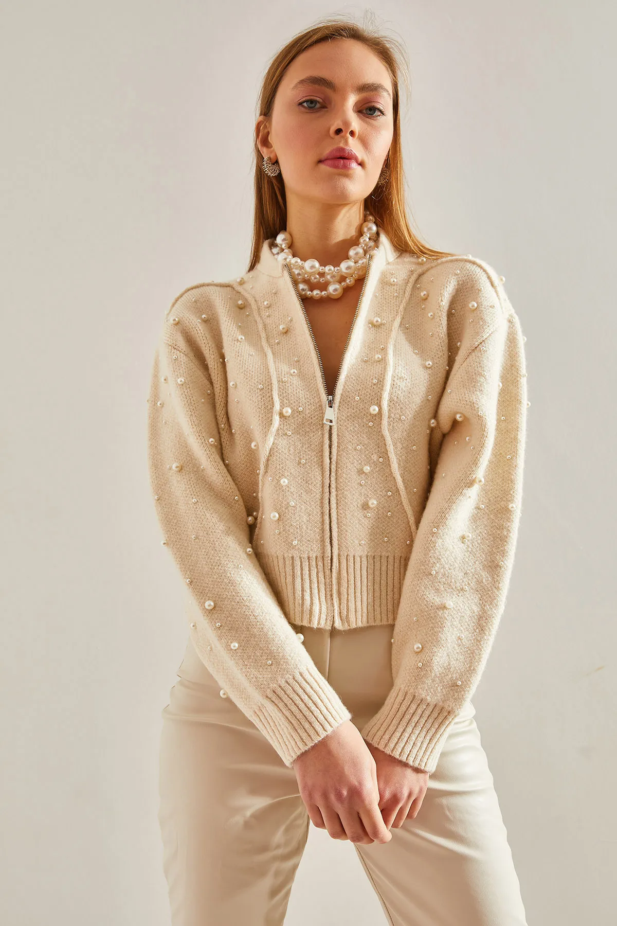 Bianco Lucci  Damen-Strickjacke mit Perlenstein-Stickerei