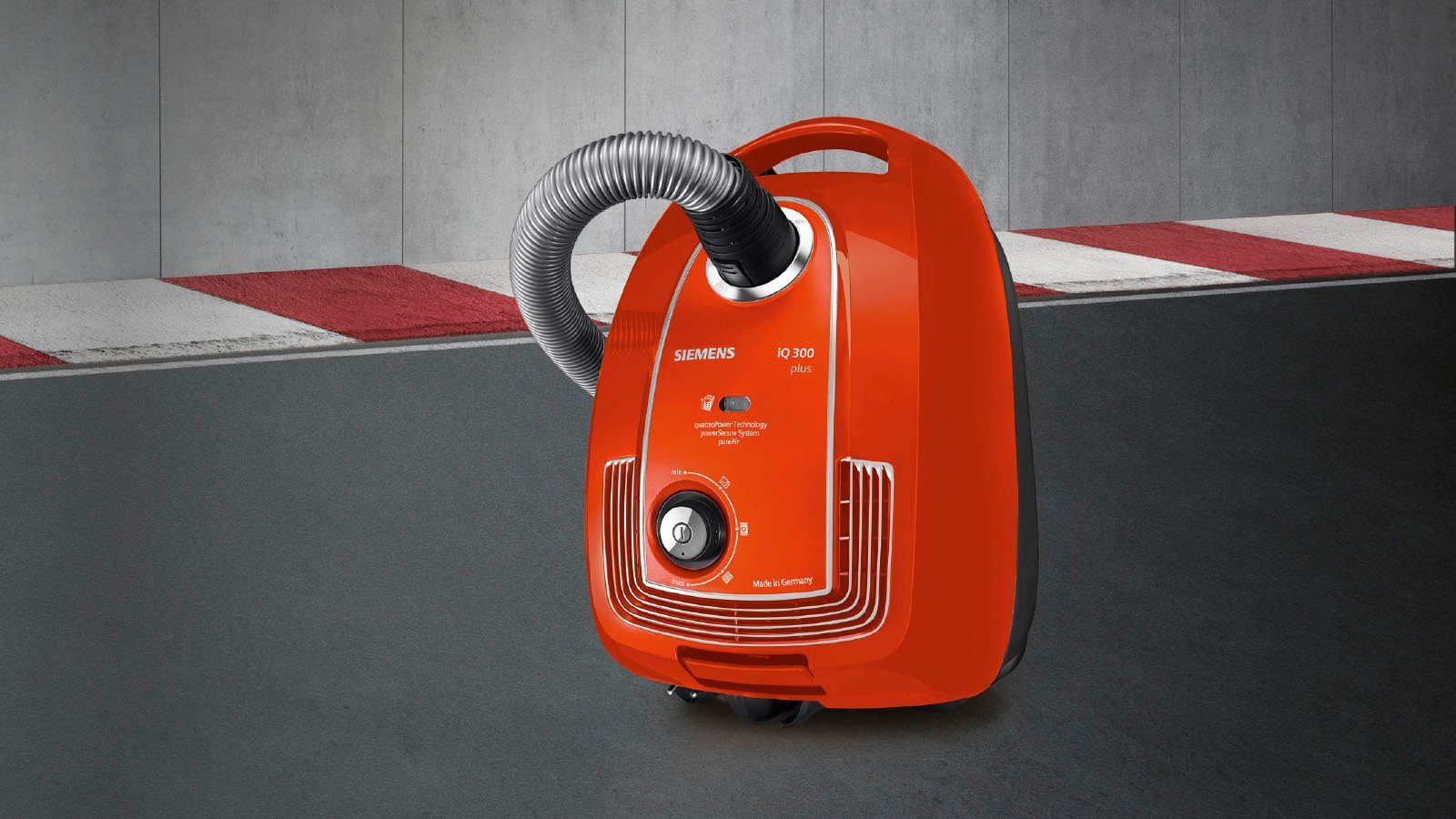SIEMENS Bodenstaubsauger Plus Limited Edition iQ300 VSP3AAAA, rot, 750 W, mit Beutel, Bodendüse für Parkett, Teppich, Fliesen
